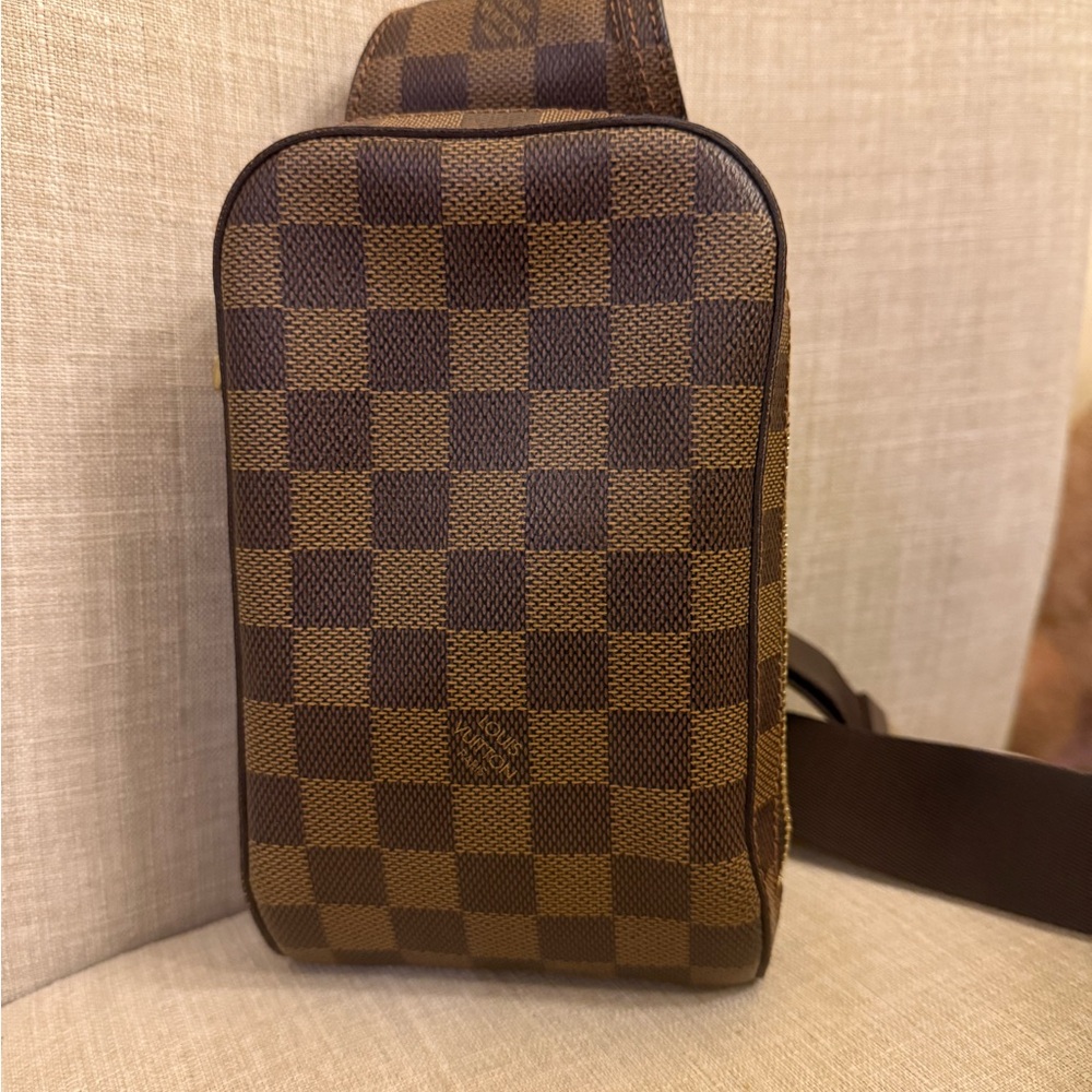 Louis Vuitton Damier Ebene Geronimos Sling/Bum Bag